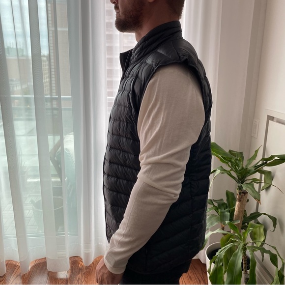 Men’s Ultra Light Down Grey Vest Size S - Picture 6 of 8